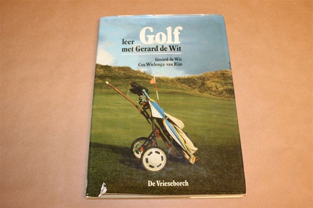Leer Golf met Gerard de Wit — Lesboek en Techniek, Boeken, Ophalen of Verzenden, Gelezen, Watersport en Hengelsport