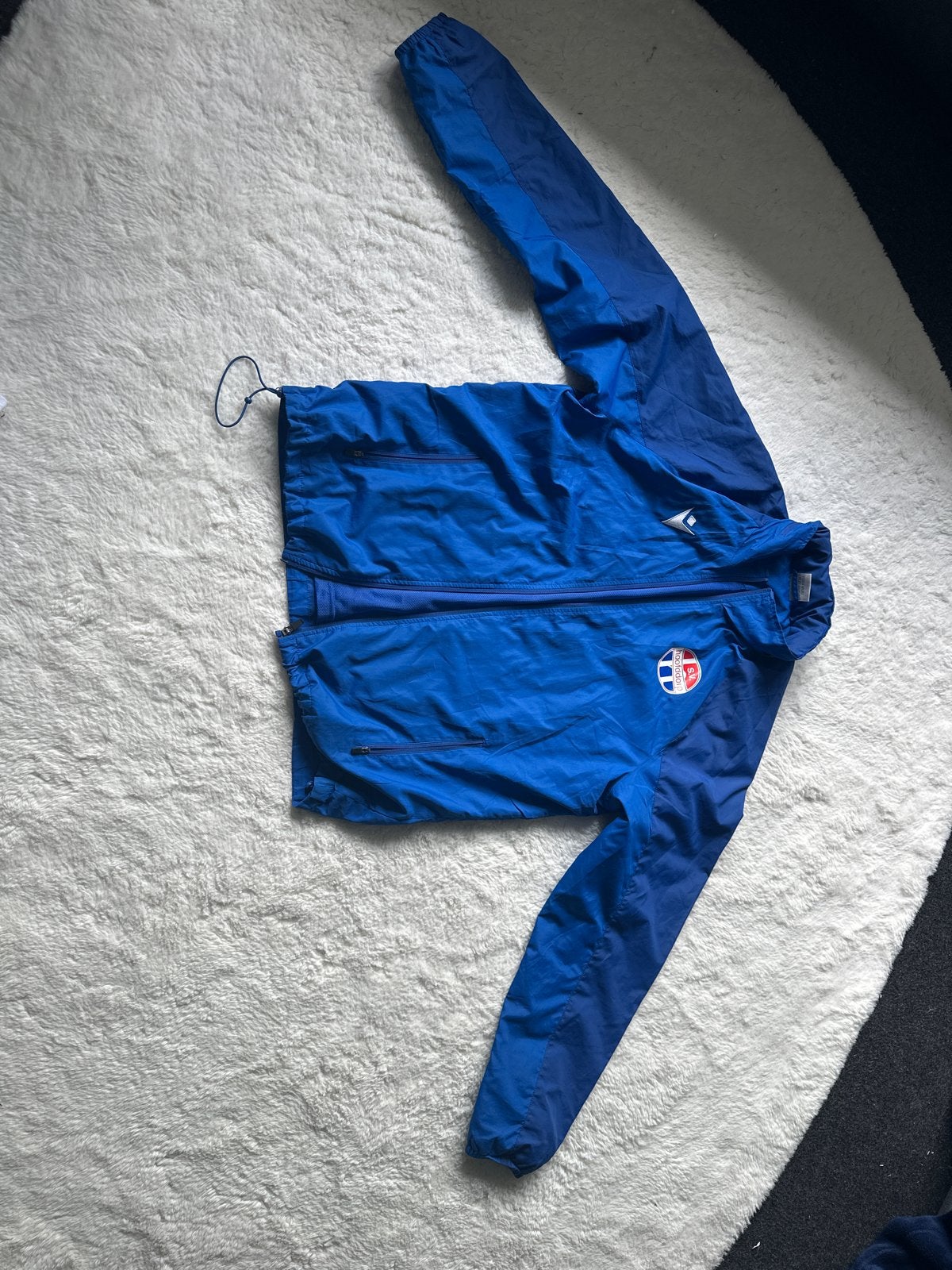 Macron SV Hoofddorp sportjas - Maat L, Ophalen, Maat 52/54 (L), Blauw, Zo goed als nieuw