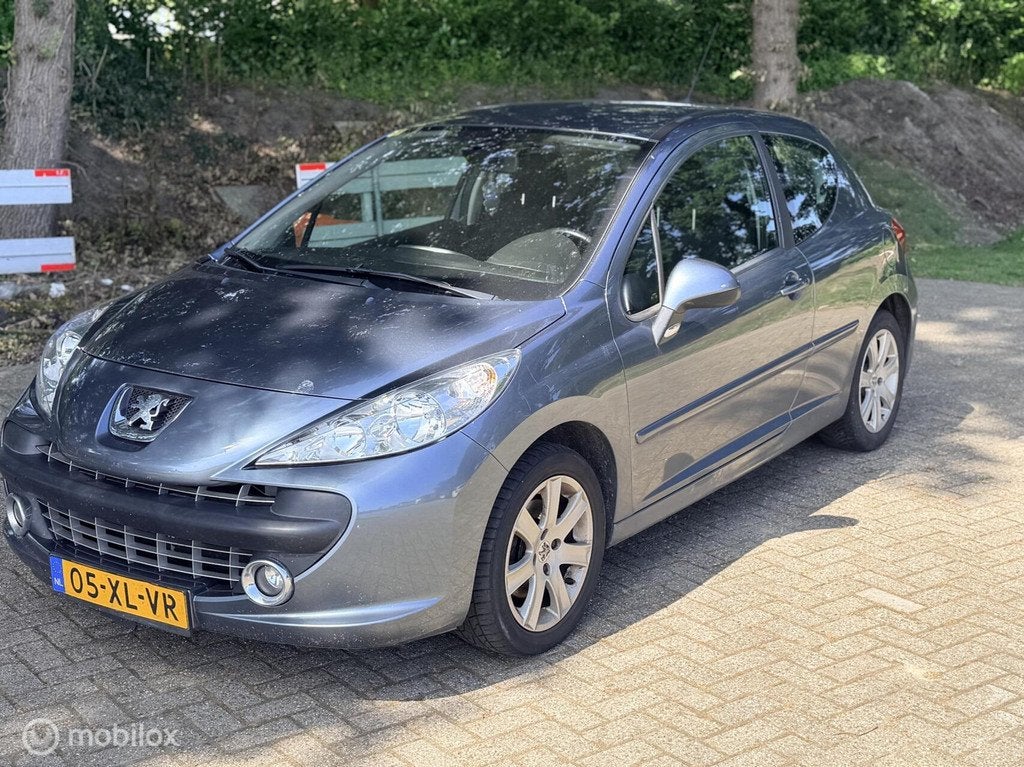 Peugeot 207 1.6-16V XS Pack SCHADE RECHTS ! Apk verlopen, Voorwielaandrijving, Gebruikt, 4 cilinders, 1188 kg