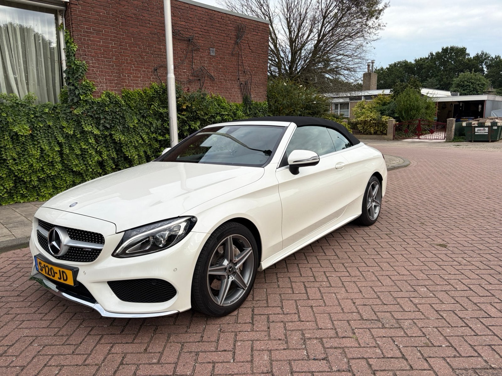 Mercedes-Benz C-Klasse C200 184pk 9G-TRONIC 2017 Wit, Auto's, 1800 kg, 4 cilinders, Cabriolet, 4 stoelen