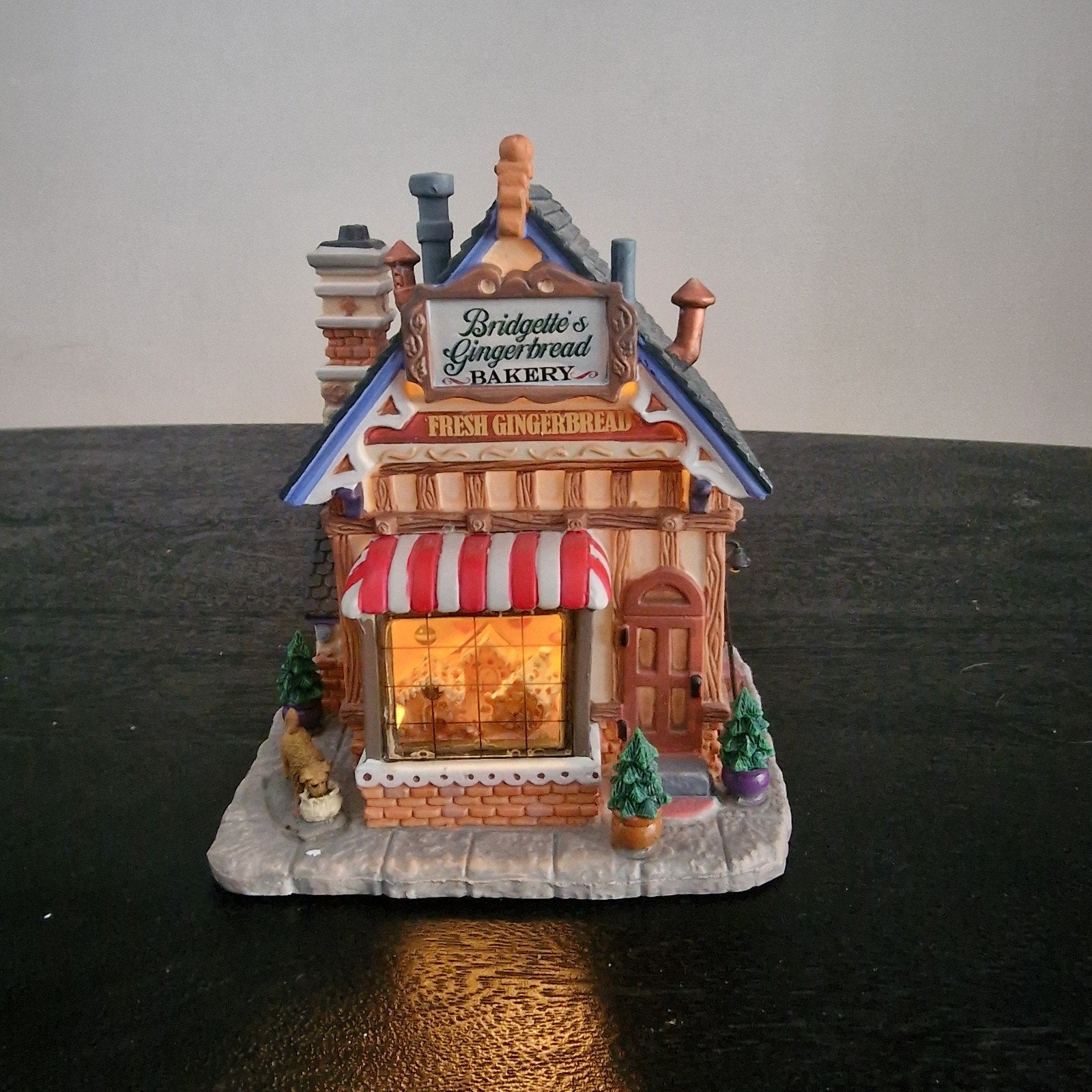 Lemax kerstdorp bakkerij 2011, Diversen, Kerst, Ophalen, Zo goed als nieuw