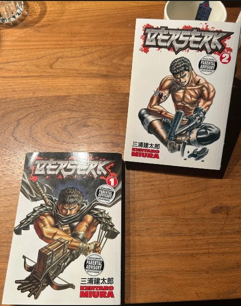 Berserk manga volume 1t/m2, Ophalen of Verzenden, Zo goed als nieuw