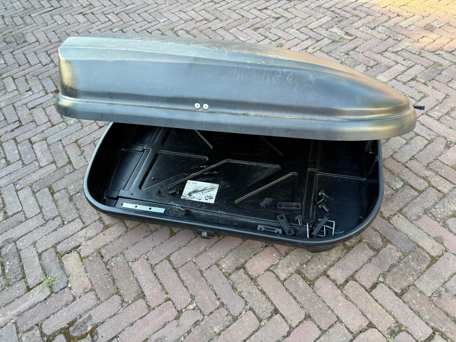 Bagagebox / Dakkoffer - Compact en Ruim (120x80x35), Ophalen, Gebruikt