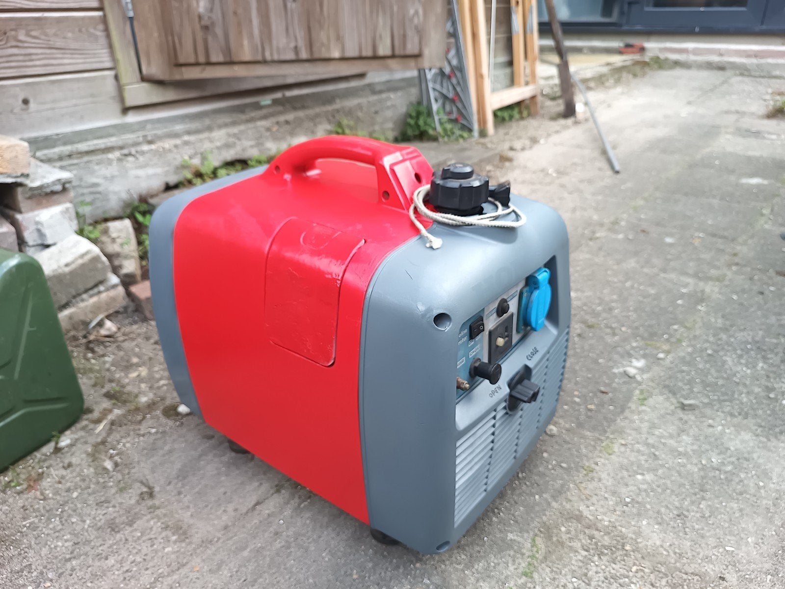 Generator 2000w opknapper, Ophalen