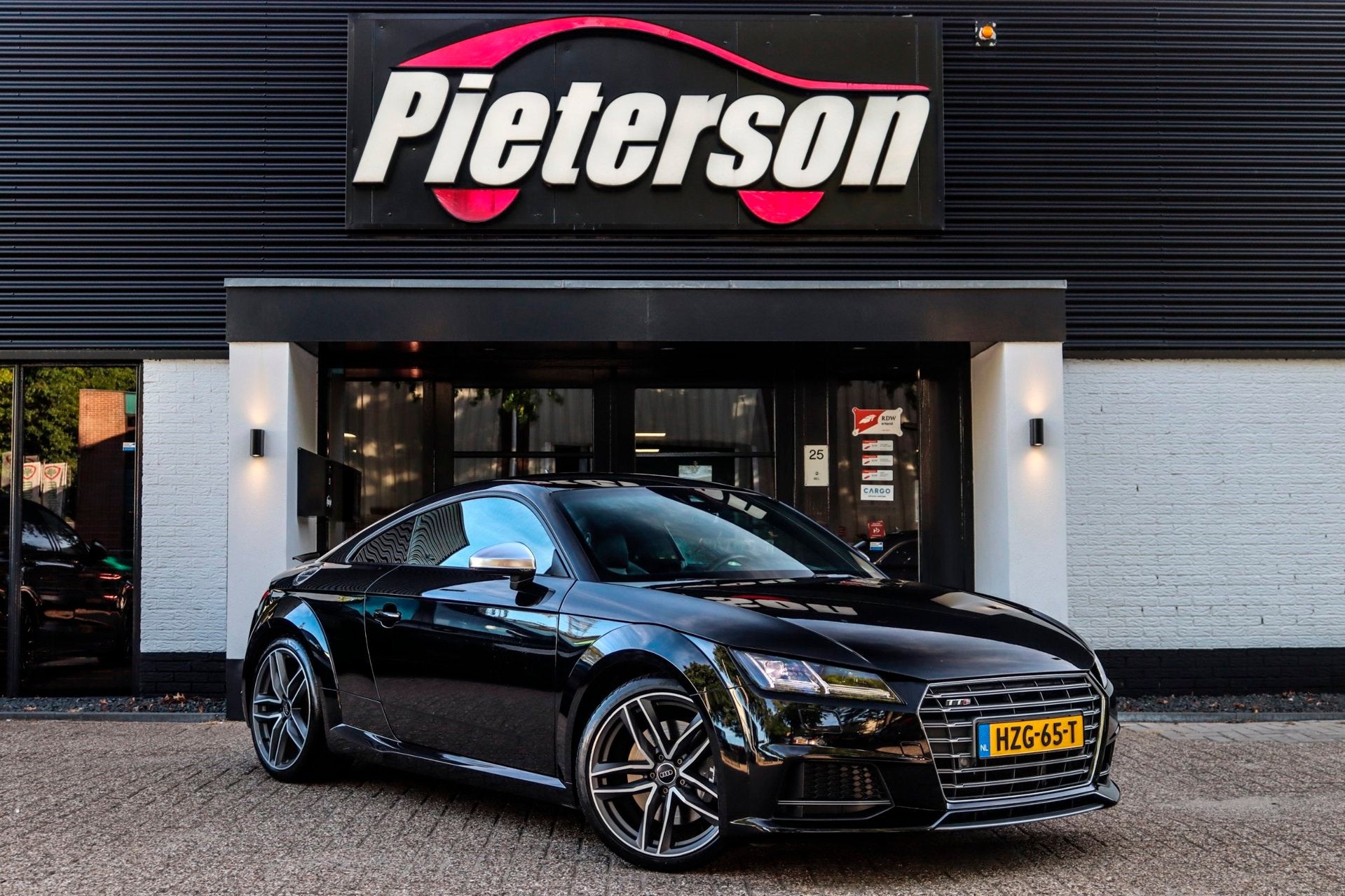Audi TT 2.0 TFSI TTS Quattro RS STOELEN B&O VIRTUAL, Auto's, Gebruikt, 4 cilinders, 1984 cc, 4 stoelen