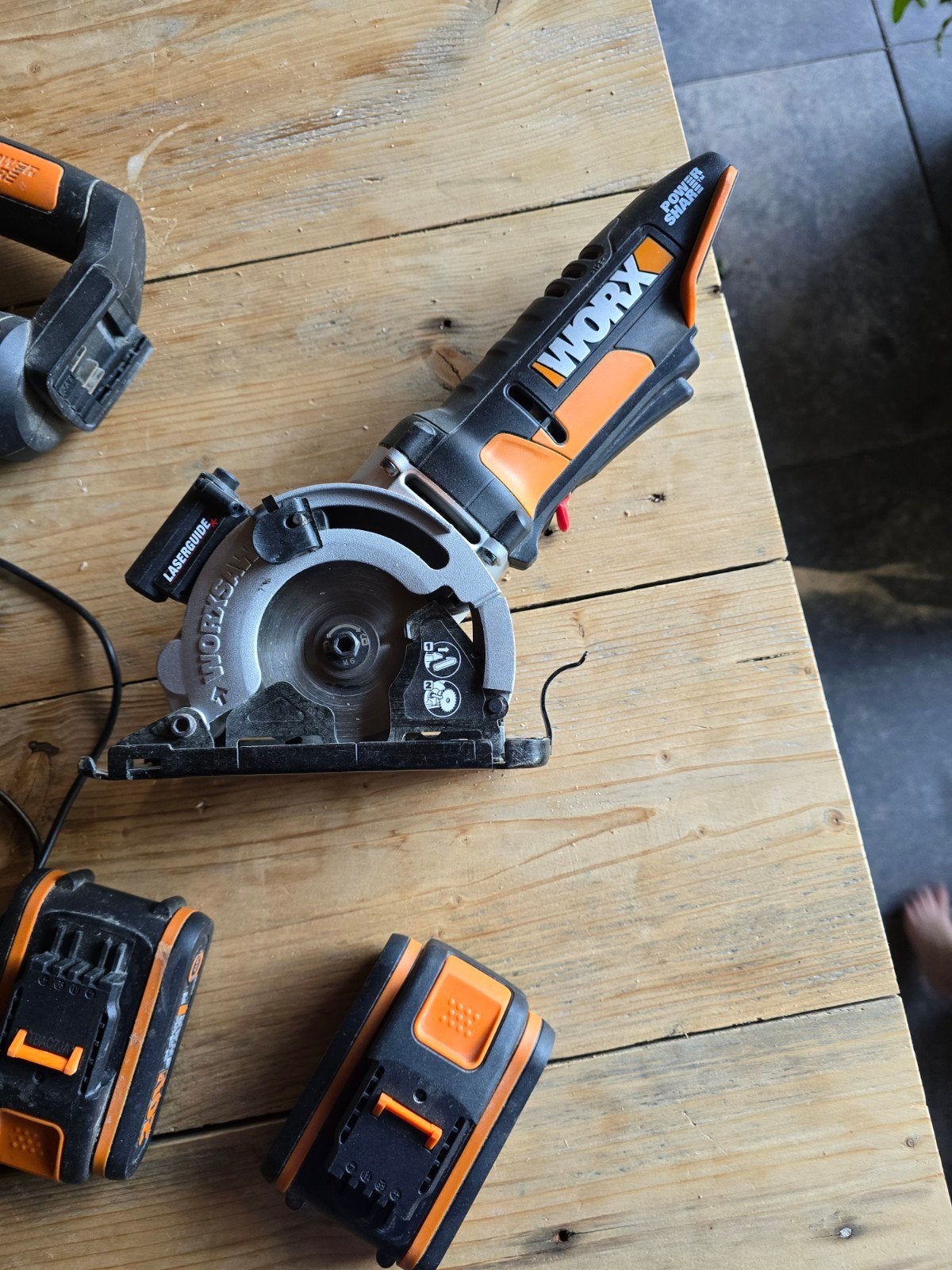 Worx PowerShare 20V Accu Gereedschap Set - weinig gebruikt, Gebruikt, Cirkelzaag, Worx, 600 tot 1200 watt