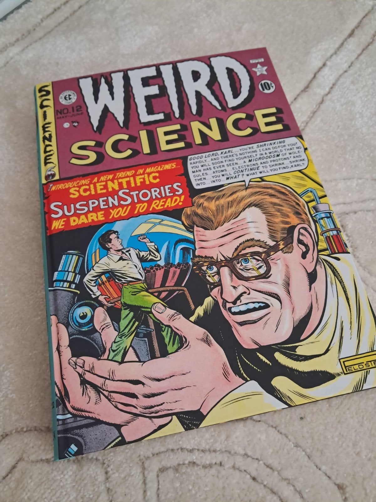 Taschen Weird Science volume 1, Ophalen of Verzenden