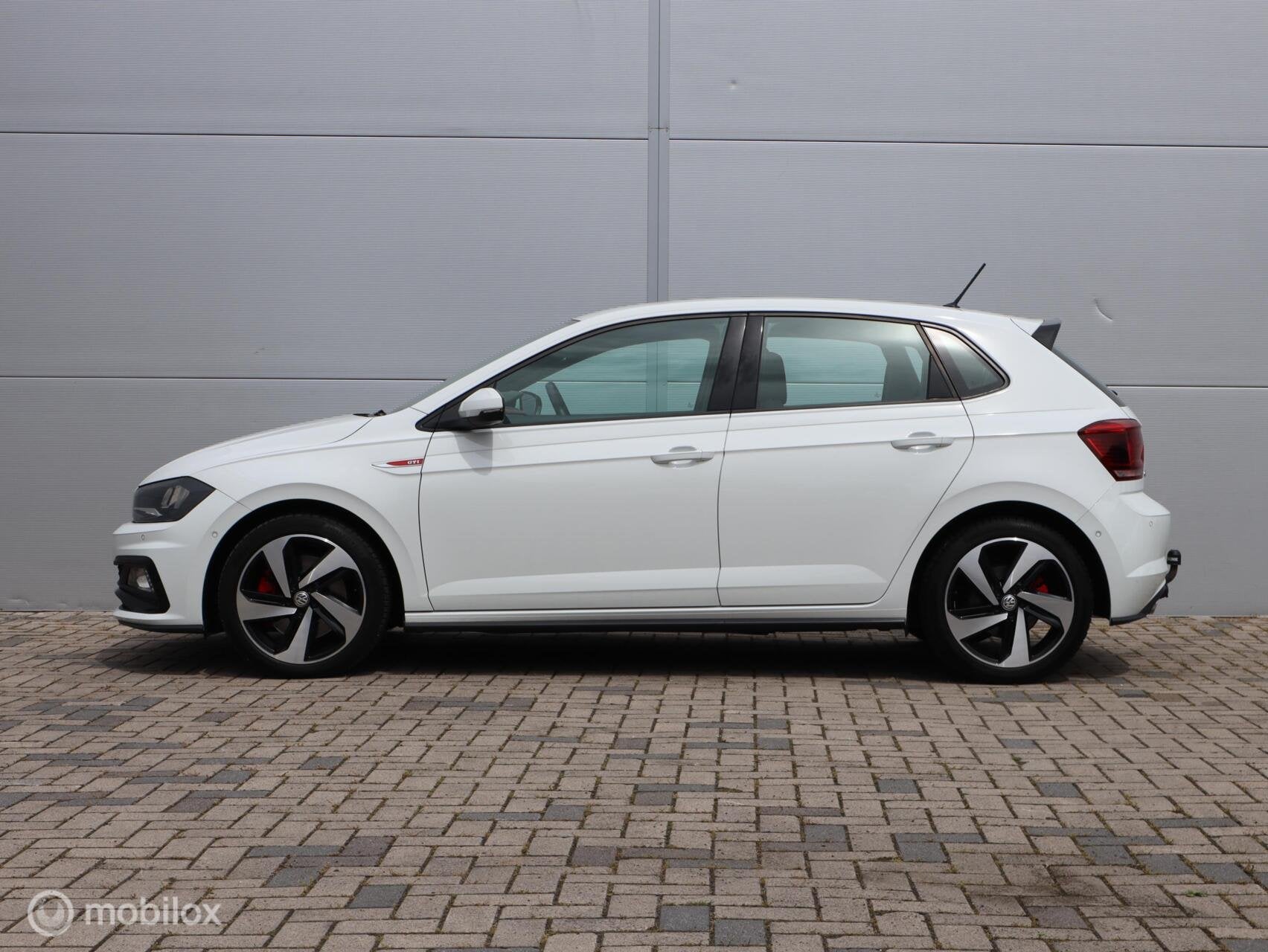 Volkswagen Polo 2.0 TSI GTI Automaat Trekhaak ACC Clima PDC, Dealer onderhouden, Stof, Gebruikt, 4 cilinders