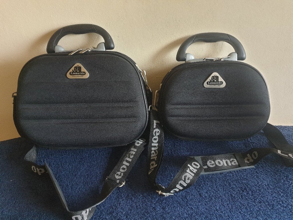 2 Leonardo zwarte schouder/hand/make up tassen NIEUW, Verzenden, Nieuw, Zwart, Overige typen