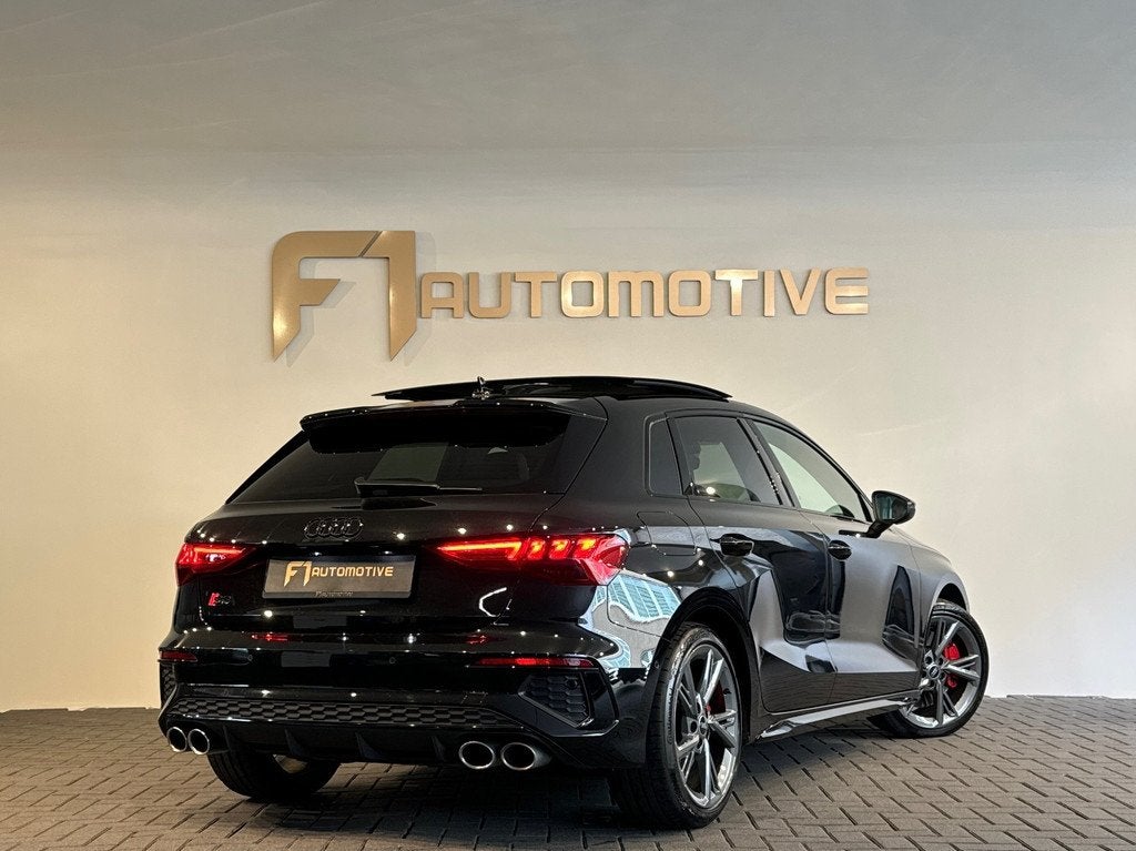 Audi S3 Sportback 2.0 TFSI quattro Pano|B&O|HuD|Keyles|Sfeer, Auto's, S3, Gebruikt, Zwart, 4 cilinders