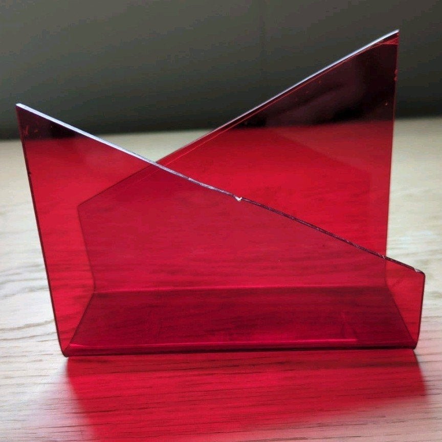 Modern rood plexiglas object, Antiek en Kunst, Kunst | Designobjecten, Ophalen of Verzenden, Object, Rood, Kunststof