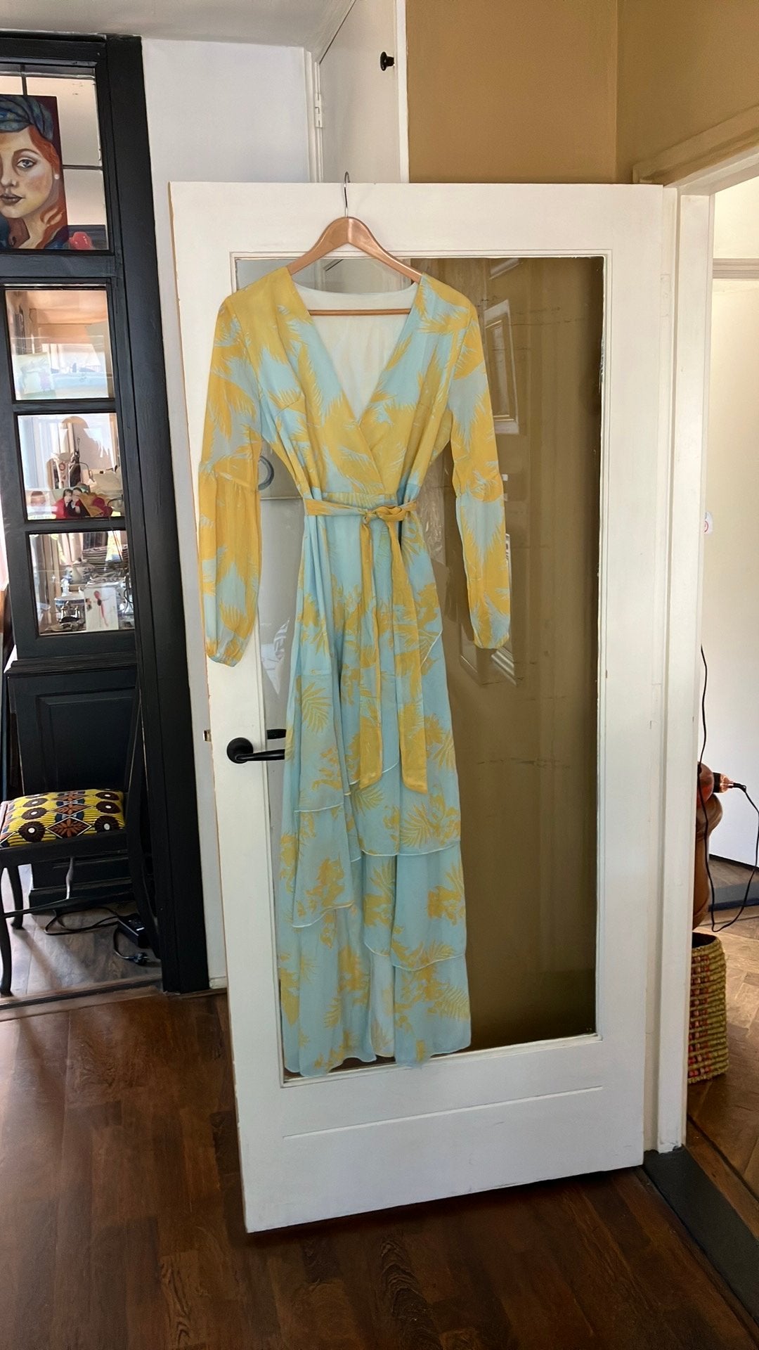 Mooie chiffon jurk, Ophalen of Verzenden, Zo goed als nieuw, Maat 38/40 (M), Galajurk