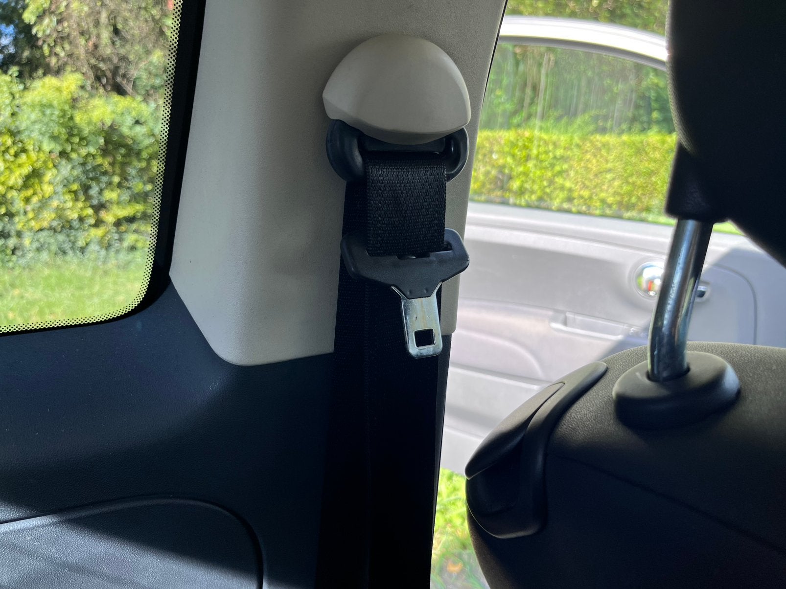 Foto 14 van Unieke Fiat 500 Automaat | Kameleon & Sterrenhemel Dak!