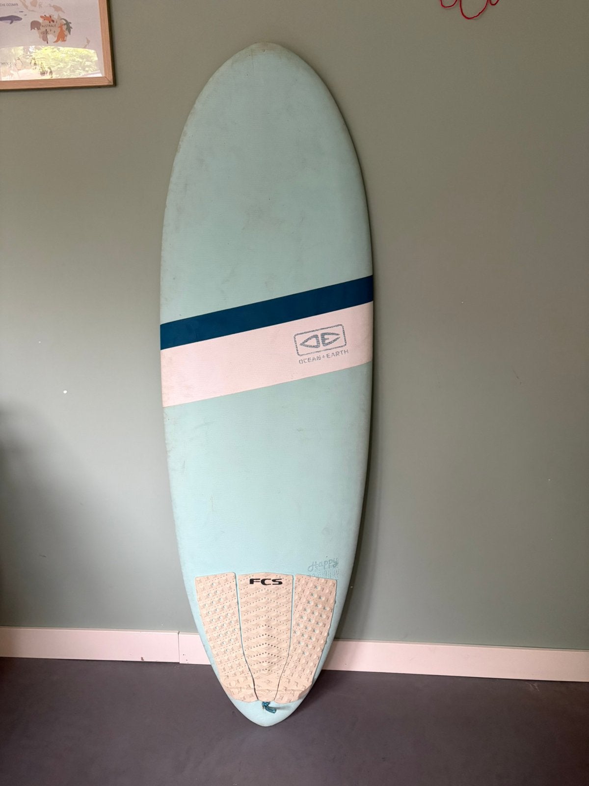 Ocean&earth happy hour 5.6 soft deck/ epoxy, Watersport en Boten, Golfsurfen, Ophalen, Zo goed als nieuw, Funboard, Met vinnen