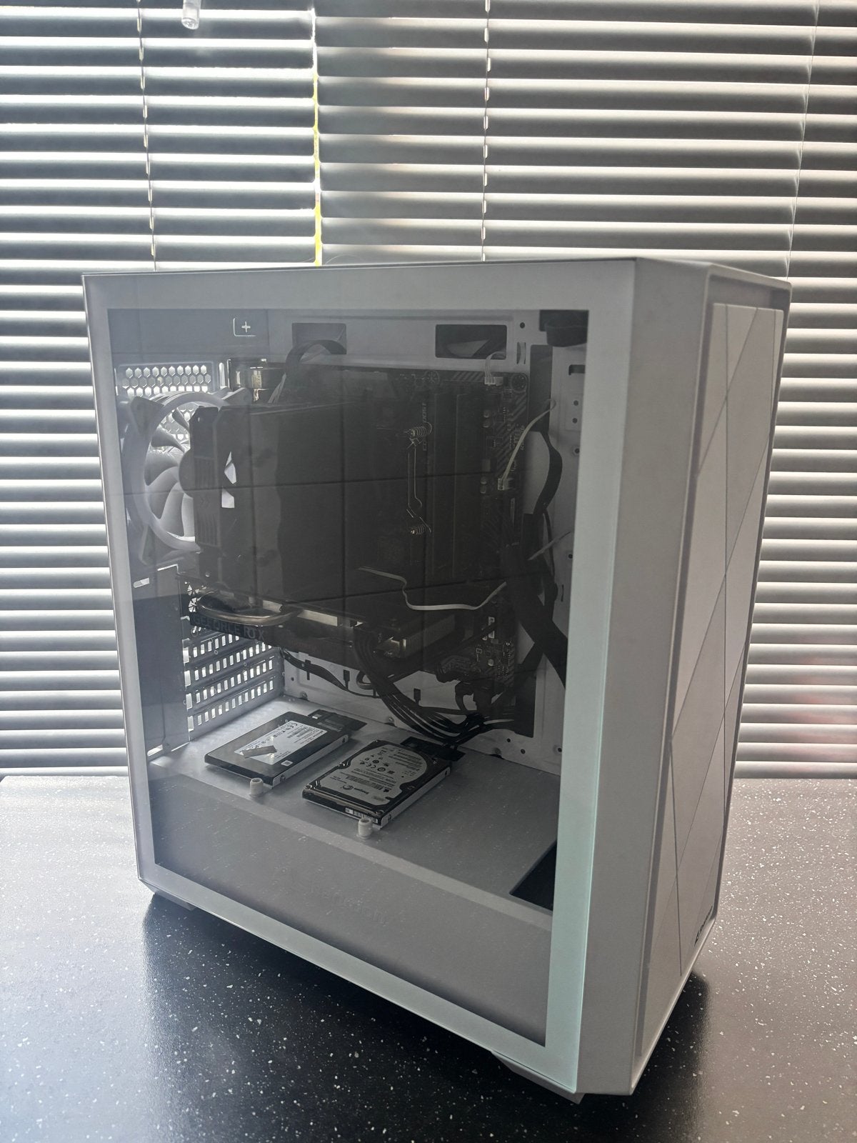 Gaming PC - RTX 2060 Super, i7 8700, Nieuwe Koeler/Voeding, Computers en Software, Ophalen, Zo goed als nieuw, Gaming, Met videokaart