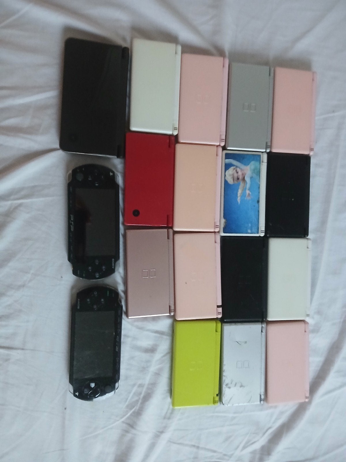 Partij van 2 PSP's en 14 Nintendo DS/DS Lite consoles, Spelcomputers en Games, Ophalen