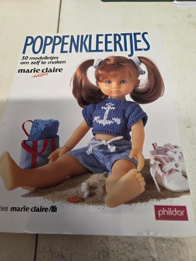 Phildar poppenkleertjes pop 33 cm, Boeken, Ophalen of Verzenden, Zo goed als nieuw, Overige onderwerpen