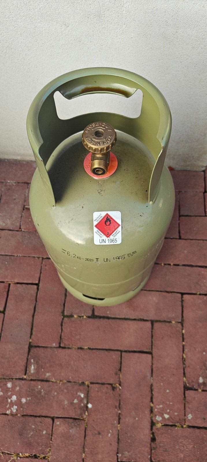 Gasfles 6.2 kg - UN 1965, Ophalen