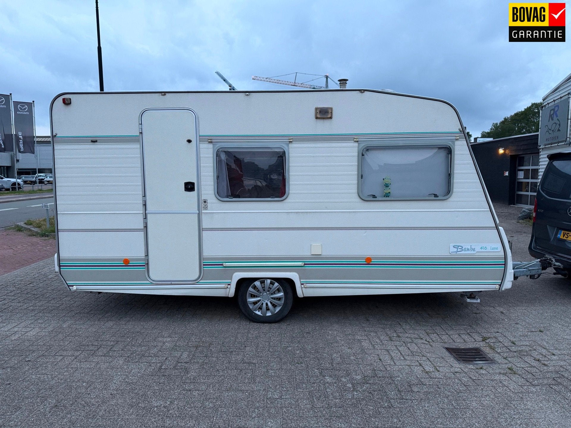 Caravelair B 4207 4 PERSOONS / BADKAMER-TOILET / VOORTENT, Caravans en Kamperen, Bedrijf, 750 - 1000 kg, Douche, Caravelair