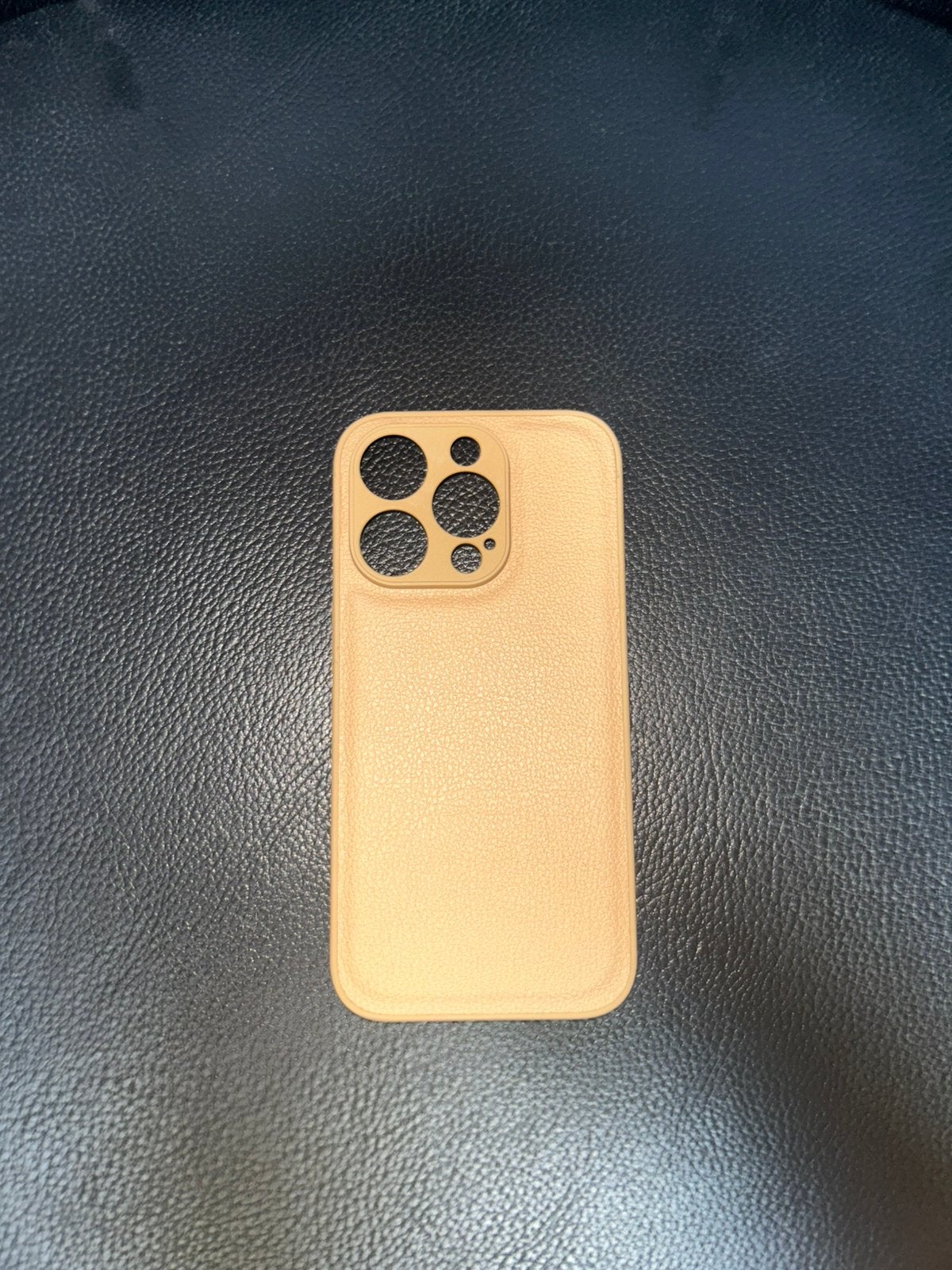 Iphone 15 pro hoes beige, Ophalen of Verzenden, Nieuw