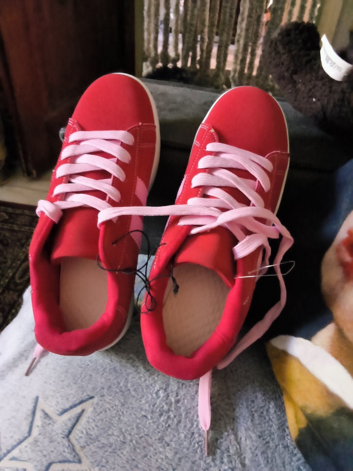 dames schoenen, Nieuw, Ophalen of Verzenden, Sneakers of Gympen, Rood