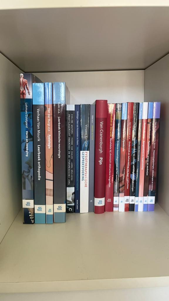 Fysiotherapie studieboeken, Ophalen, Beta, Zo goed als nieuw, HBO