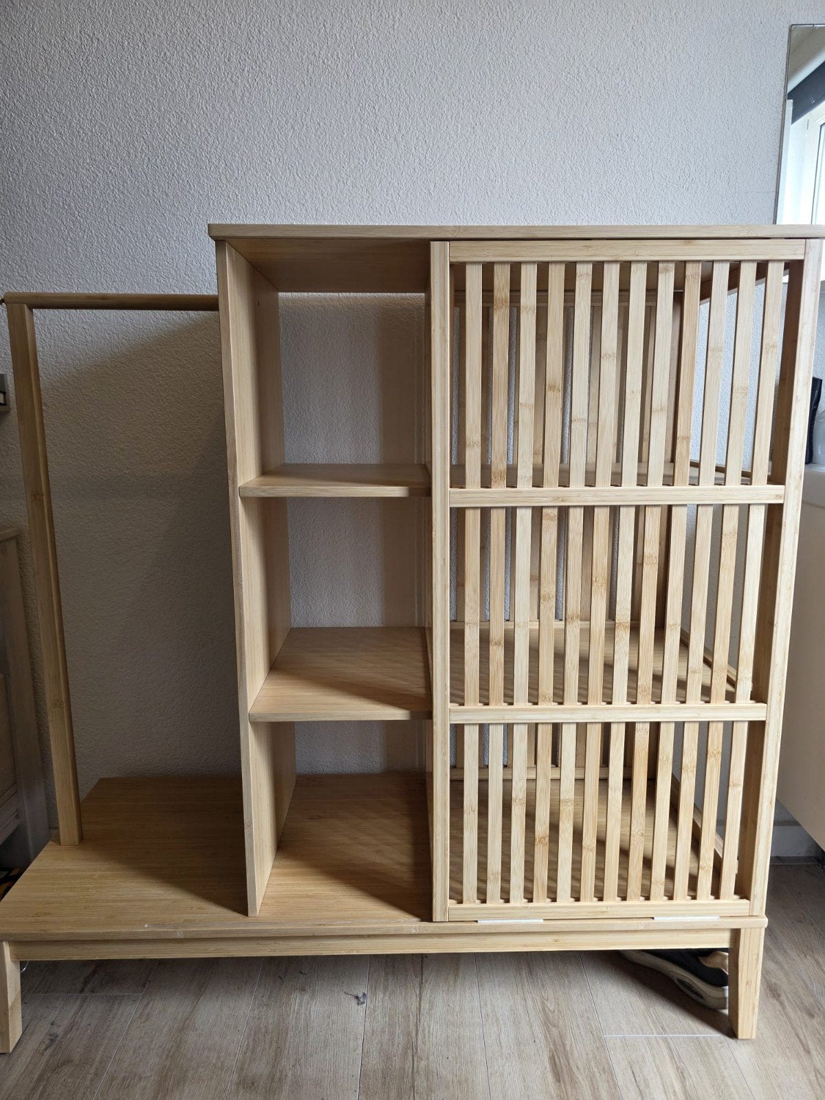 IKEA Nordkisa Open Kledingkast met Hangruimte en Planken, Ophalen, Gebruikt, 100 tot 150 cm, 25 tot 50 cm