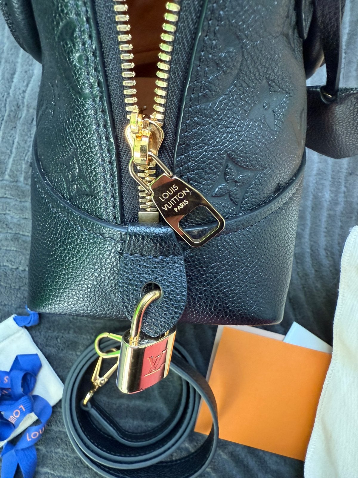 Louis Vuitton Alma BB origineel, Hobby en Vrije tijd, Ophalen of Verzenden, Zo goed als nieuw