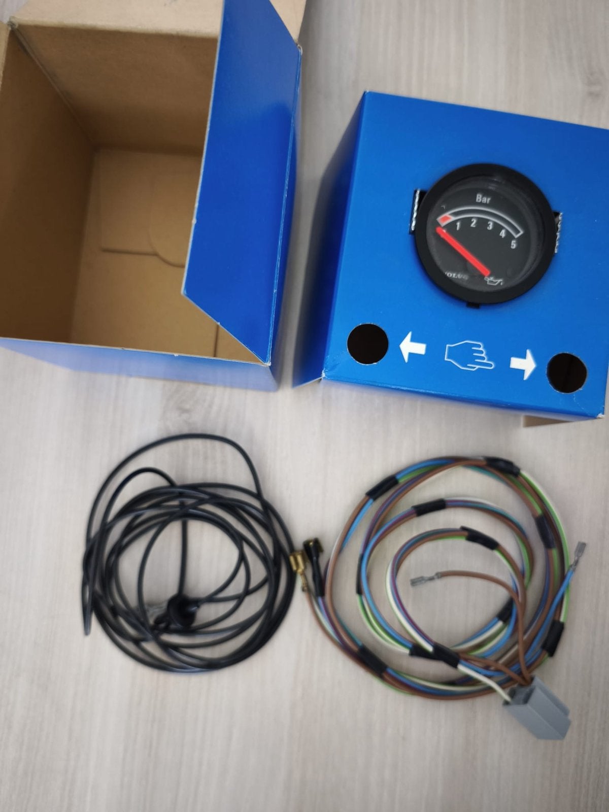 Volvo 340 GT extra instrument oliedruk ook 240 NOS, Ophalen of Verzenden, Nieuw, Volvo