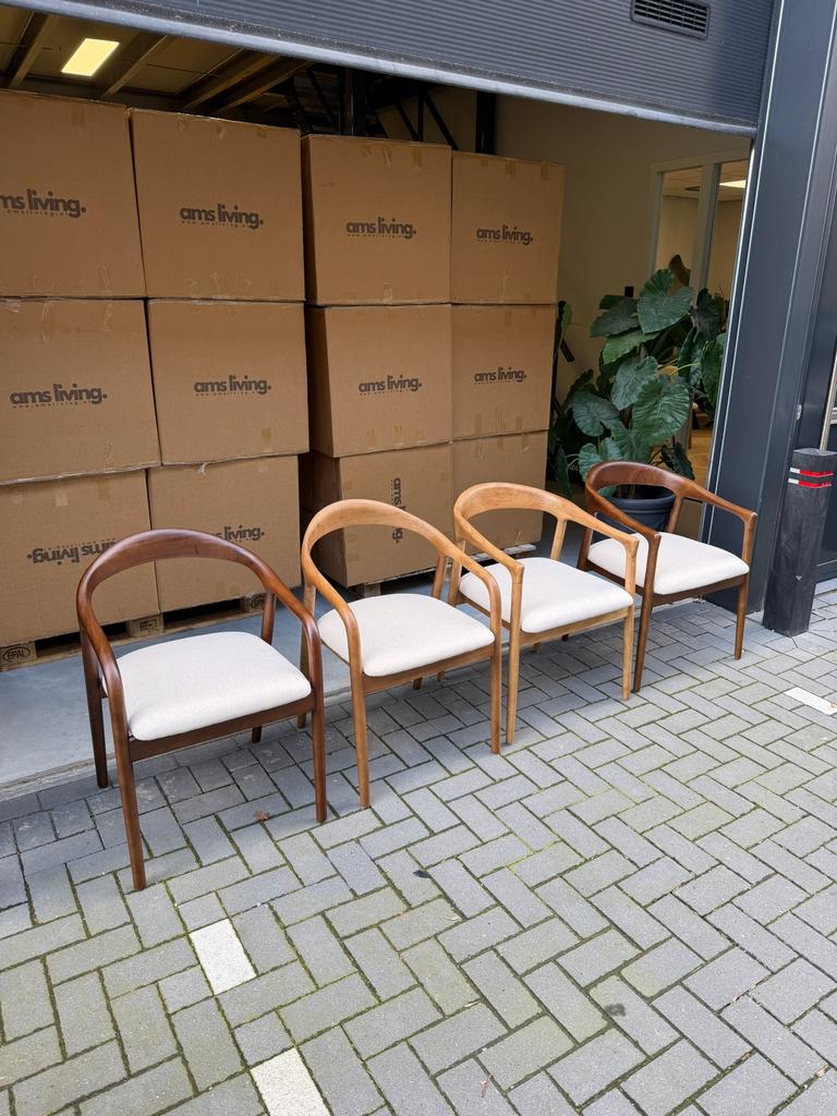 Eetkamerstoelen Japandi & Draaibaar OUTLET STOELEN‼️, Huis en Inrichting, Stoelen, Overige kleuren, Nieuw, Outlet eetkamerstoelen draaibaar en japandi