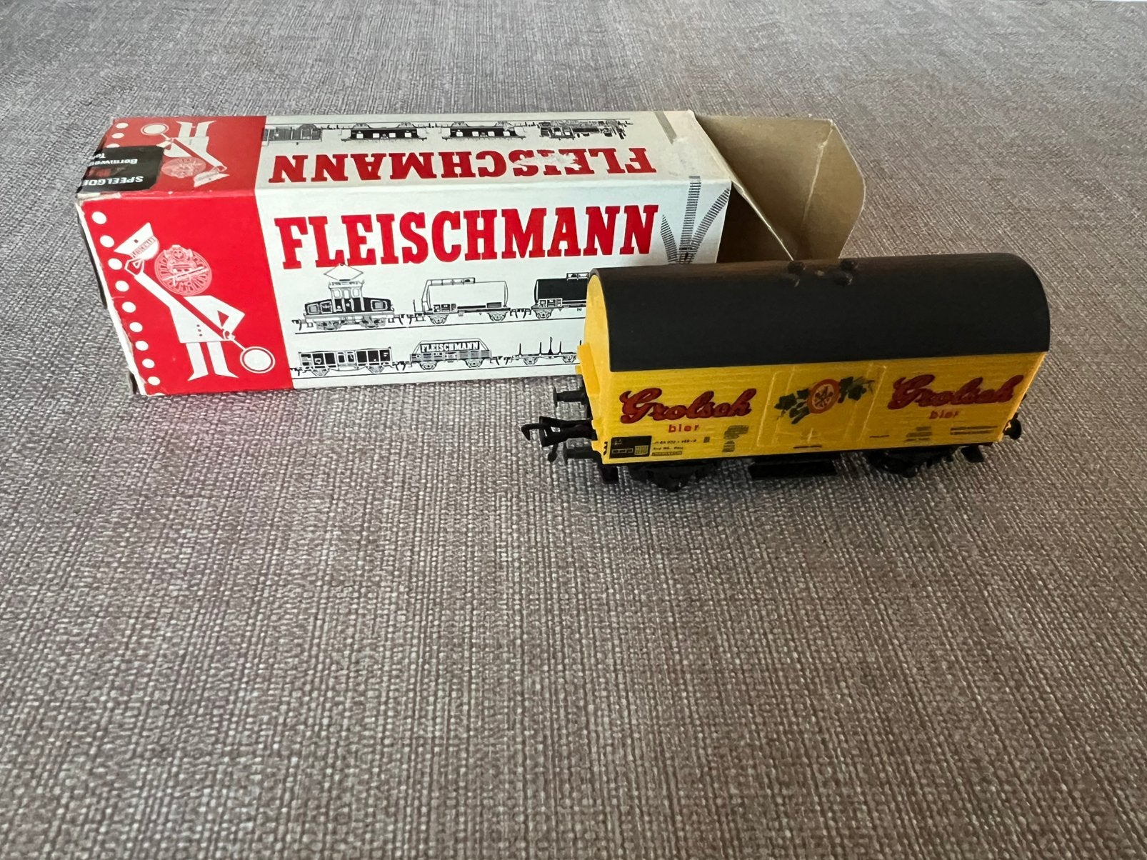 Fleischmann wagons nieuw 1 in doosje, Ophalen, Nieuw