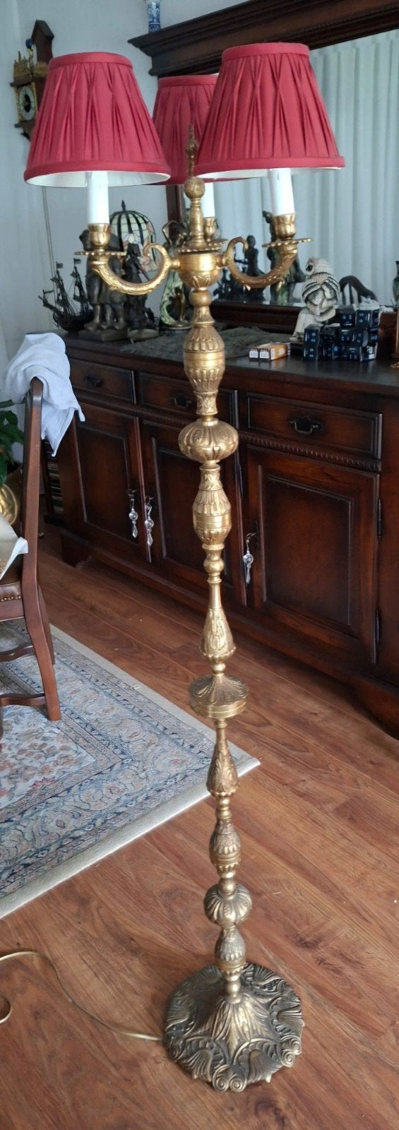 Zware, hoge stalamp met rode kappen, 150 cm hoog, Ophalen