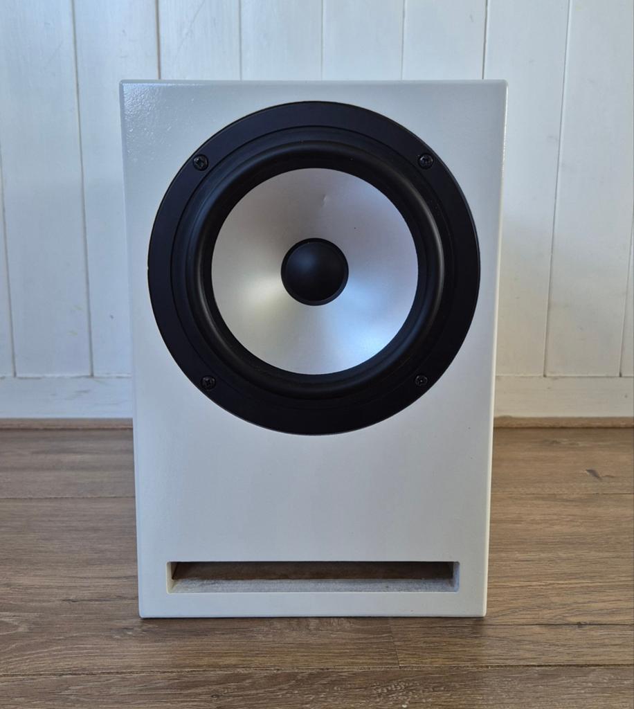 Te koop, kleine subwoofer Visaton sub 170, Audio, Tv en Foto, Ophalen, Gebruikt, Subwoofer, Overige merken