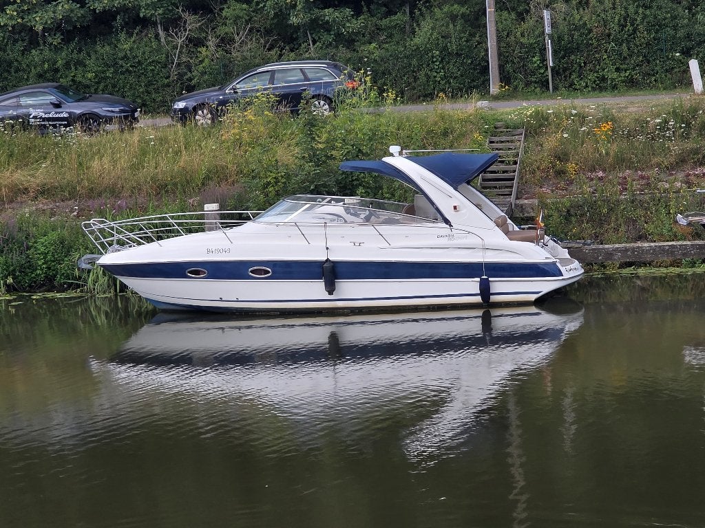 Motorboot Bavaria 30S super uitgerust, nieuwe zetels, Gebruikt, Binnenboordmotor, Ophalen of Verzenden, 2.05 meter of meer