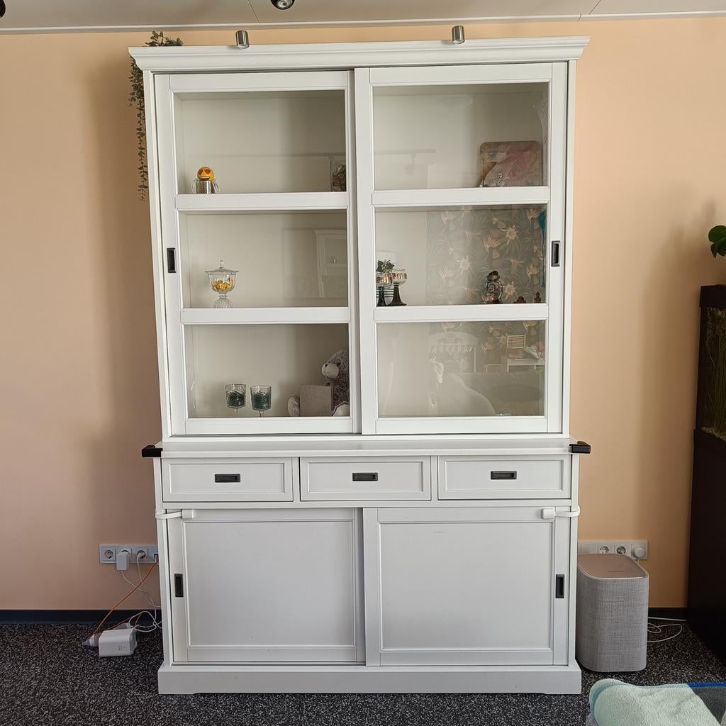 Witte buffetkast, Ophalen, Met deur(en), 200 cm of meer, 150 tot 200 cm
