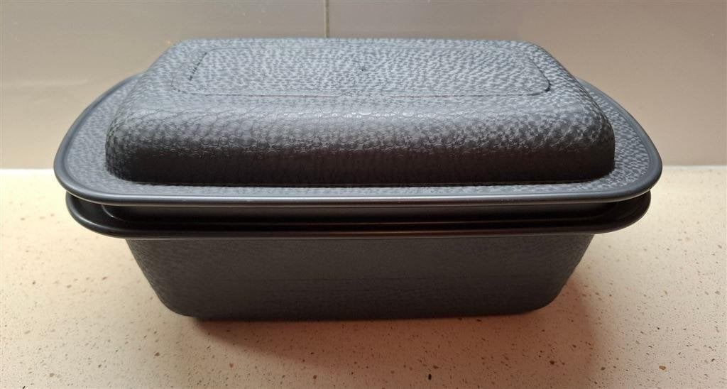 T021 Ultrapro bakvorm 1,9 liter en meer Tupperware, Ophalen of Verzenden, Gebruikt, Schaal