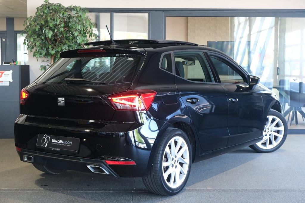 Seat Ibiza 1.0 EcoTSI FR DSG Facelift Pano Led Navi Cam Crui, Auto's, Stof, Gebruikt, Zwart, 580 kg