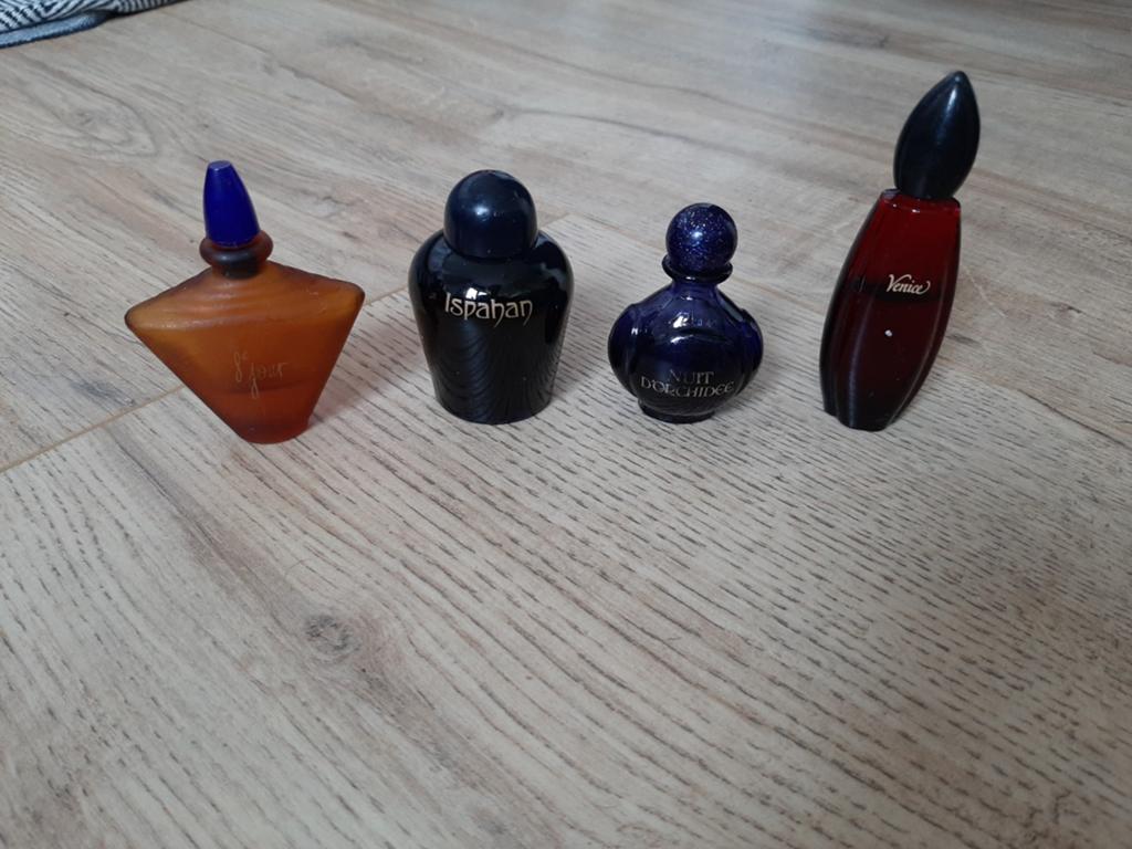 Vintage parfum flessjes/Bottles, Ophalen of Verzenden, Zo goed als nieuw