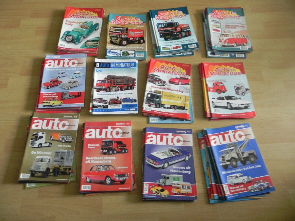 namac  auto in miniatuur boekjes, Boeken, Ophalen of Verzenden, Nieuw, Overige typen