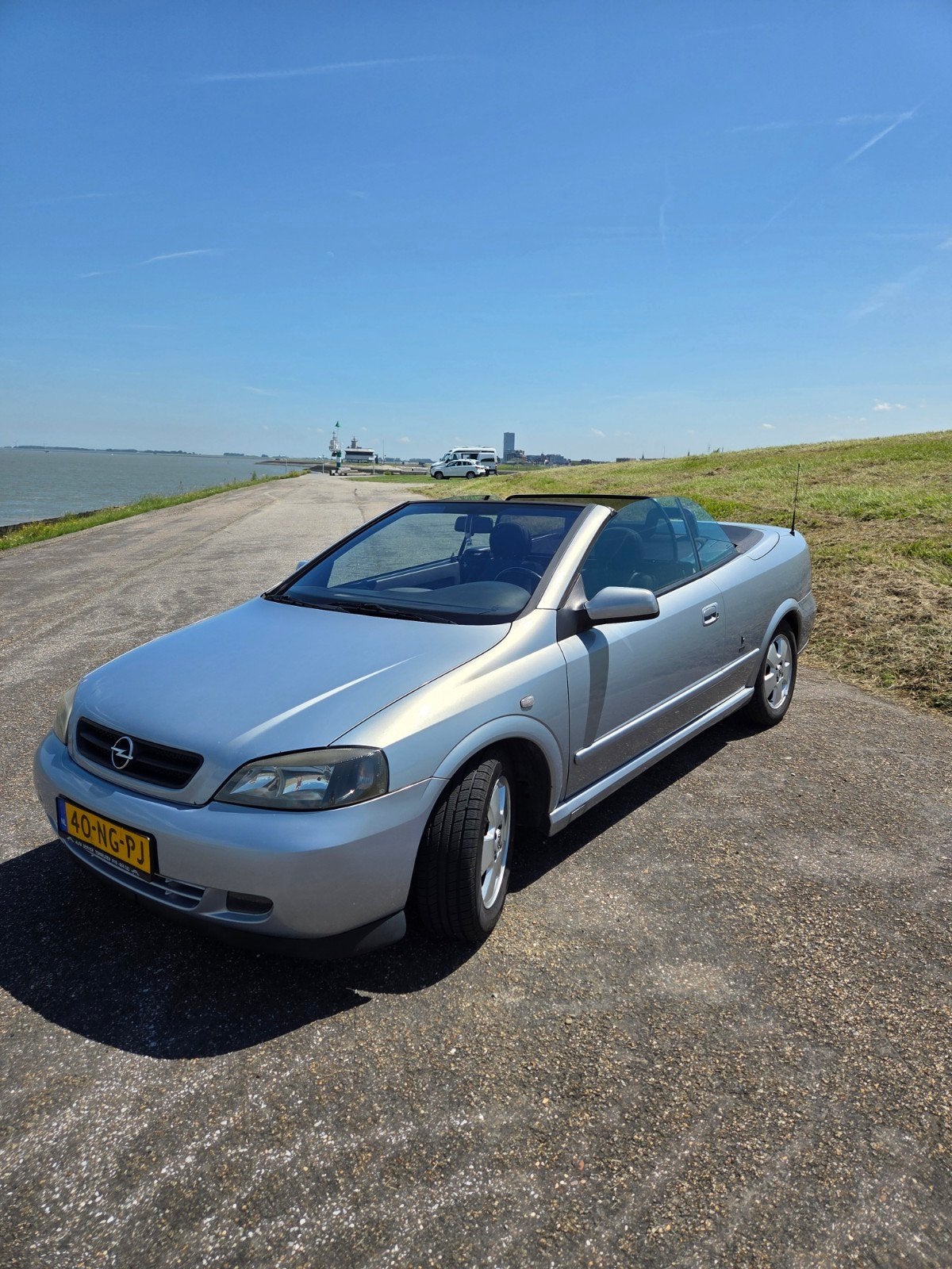 Opel Astra 1.6 16V Cabrio 2003 Grijs, Auto's, Opel, Voorwielaandrijving, Zwart, 4 cilinders, Cabriolet