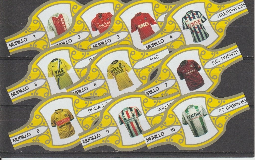reeks 111  voetbal shirts 1-10  sigarenbanden, Verzamelen, Rookartikelen, Aanstekers en Luciferdoosjes, Ophalen of Verzenden, Zo goed als nieuw