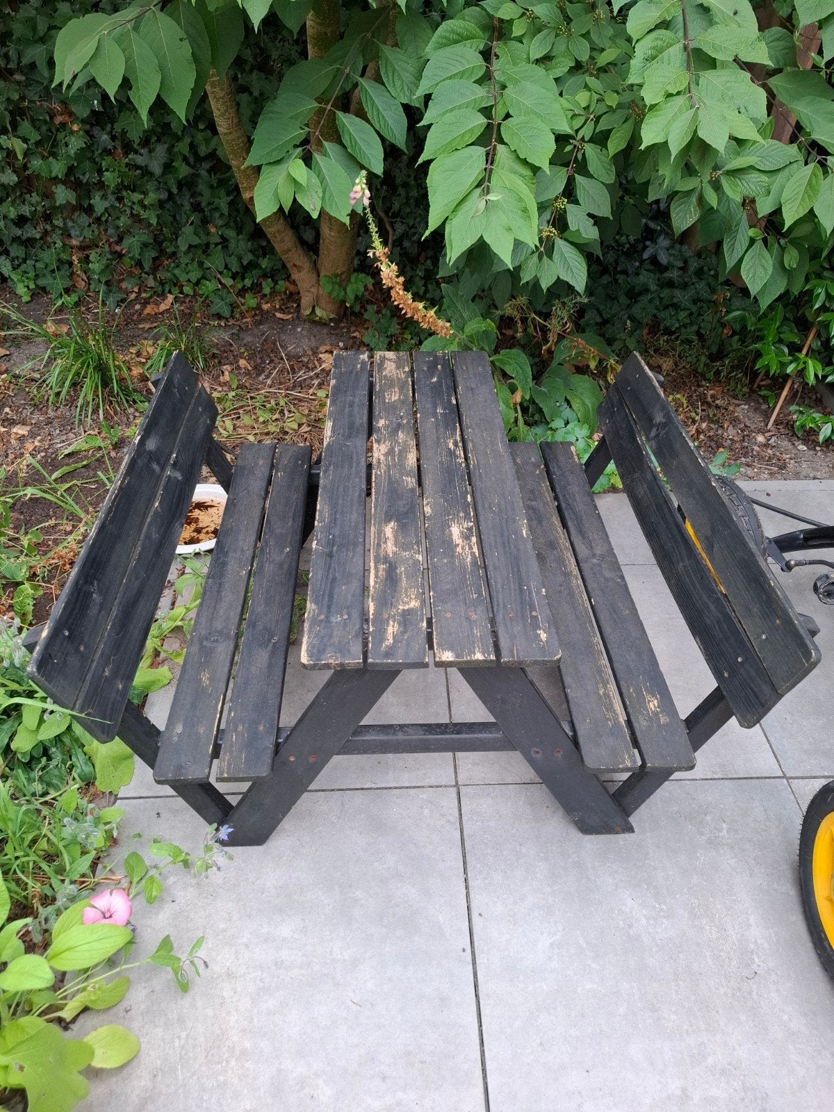 Gratis kinderpicknicktafel - opknapper, Gebruikt, Rechthoekig, Hout, Ophalen