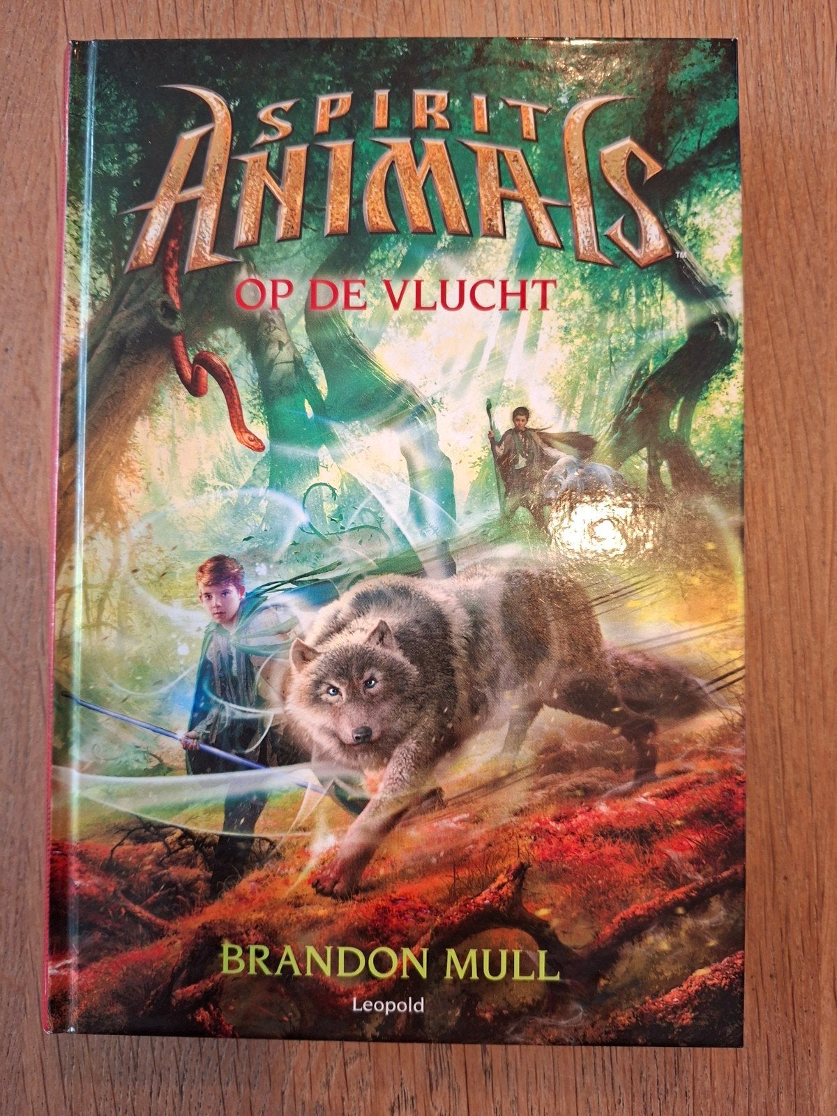 Spirit Animals: Op de Vlucht - Brandon Mull (deel 2), Boeken, Ophalen of Verzenden, Zo goed als nieuw, Brandon Mull