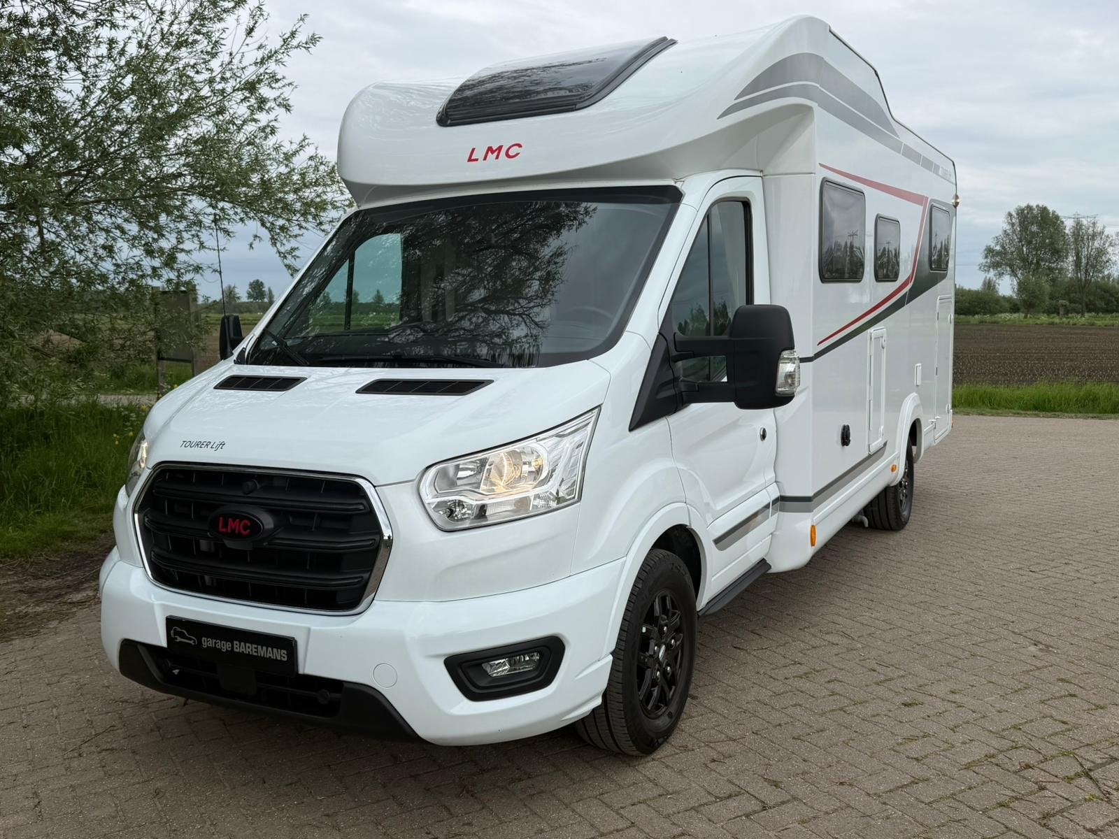 Caravans And Camping Lmc