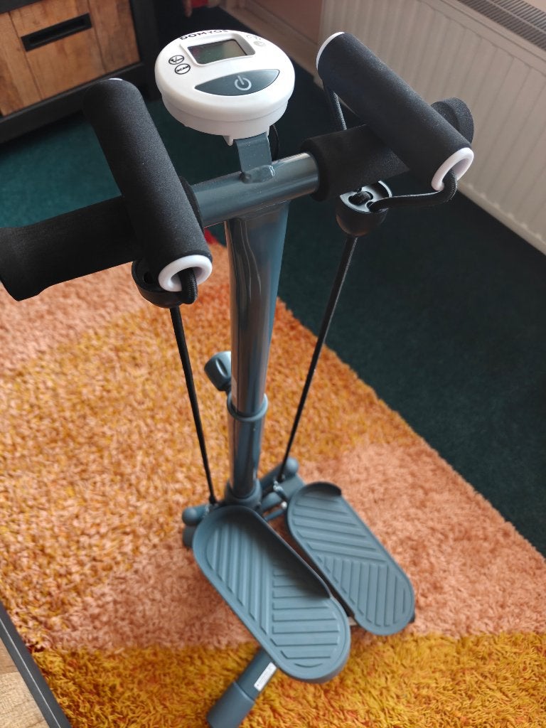 Mini stepper Domyos MS520 incl. garantie, Ophalen, Benen, Stepapparaat, Zo goed als nieuw