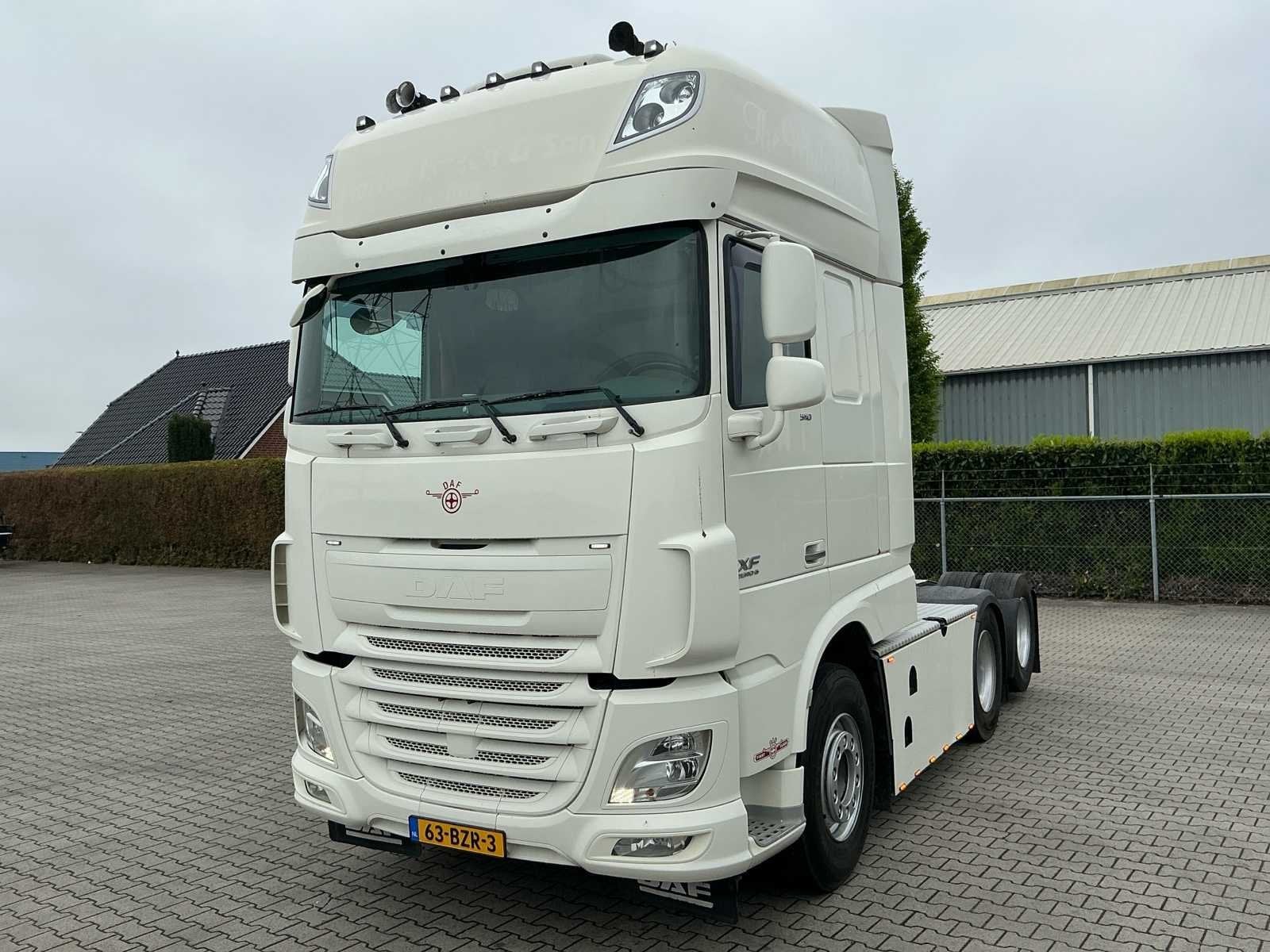2017 Daf XF510 Vrachtwagen, Auto's, Euro 6, Overige brandstoffen, Bedrijf, 2 stoelen