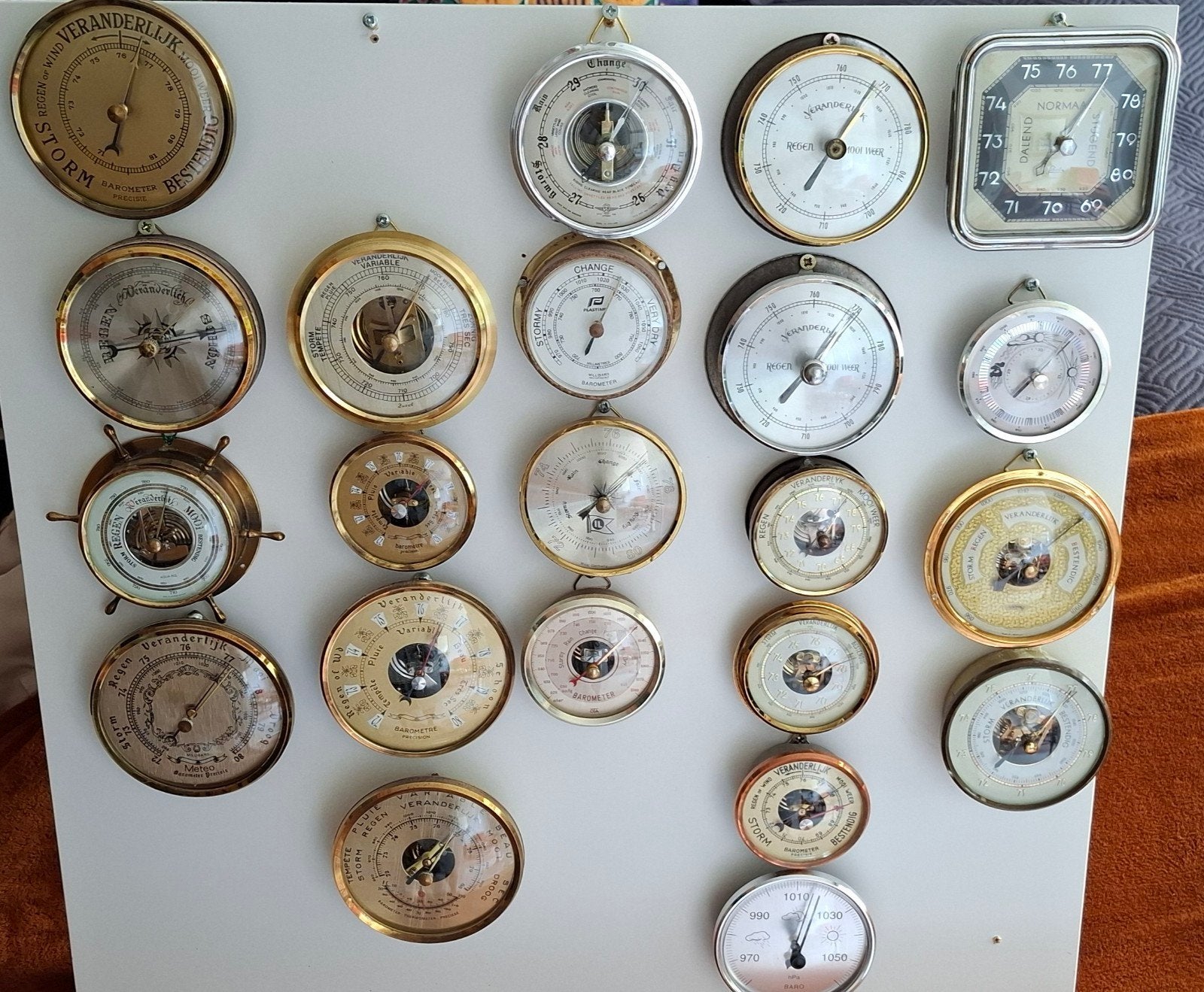 Barometers., Ophalen