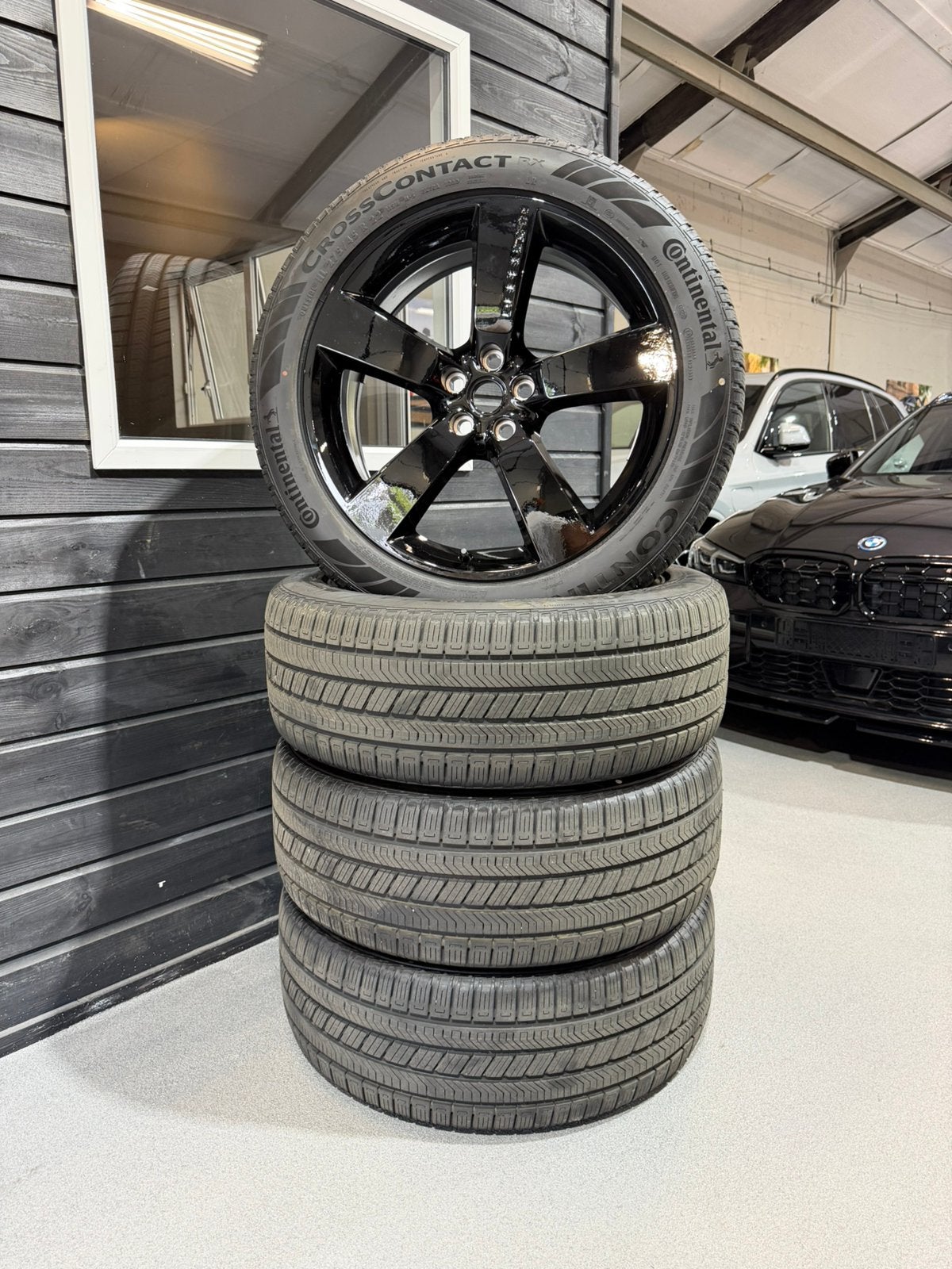 NIEUW 22 inch Land Rover Defender Style 5098 Gloss Black, Auto-onderdelen, Banden en Velgen, Ophalen, 275 mm, Banden en Velgen