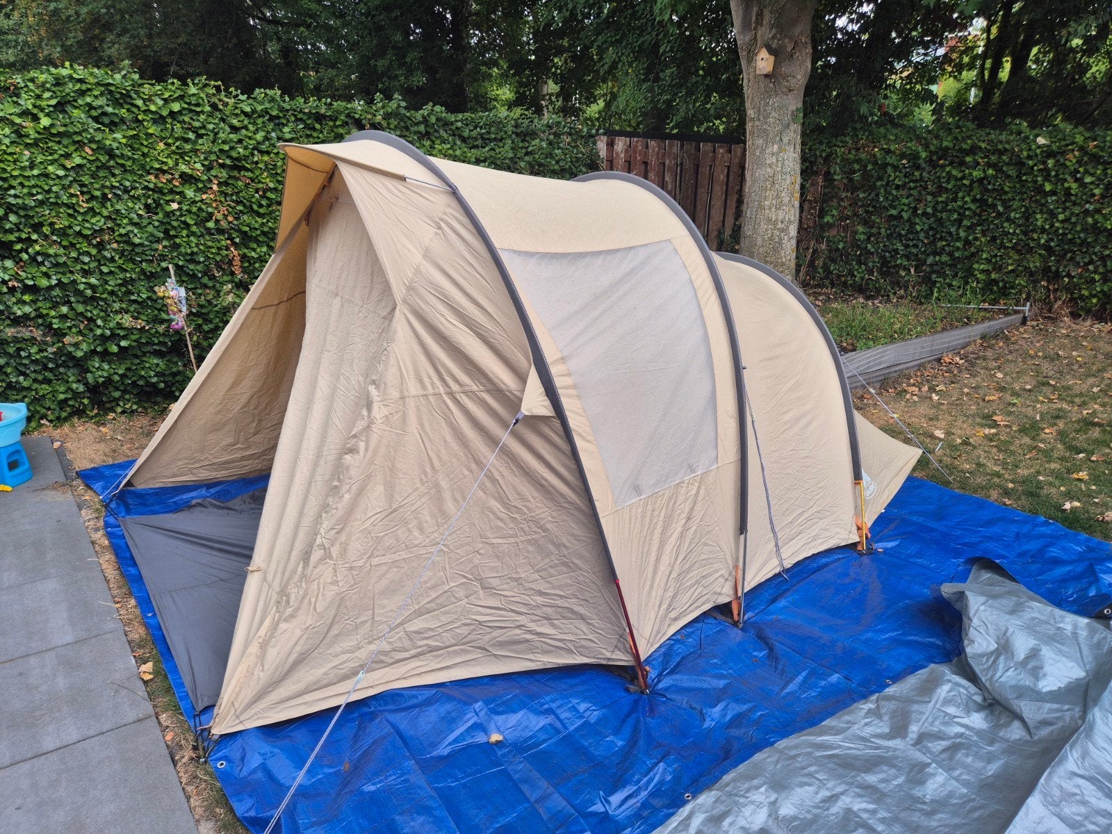 Vaude tent voor 4 personen - Ideaal voor kamperen, Verzenden, Gebruikt, Tot en met 4