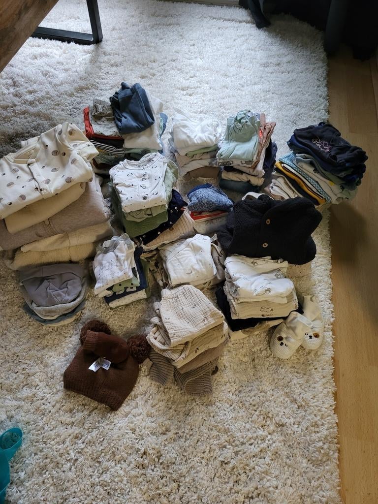Groot kledingpakket babykleding maat 50 en 56, Kinderen en Baby's, Babykleding | Baby-kledingpakketten, Ophalen, Maat 50